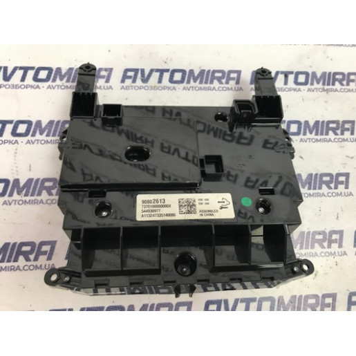 Дисплей Opel Insignia A 2013-2017 90802613